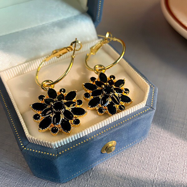Double Layer Black Hollow Earrings